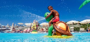 Hotel ZATON HOLIDAY RESORT - 4* APARTMENTS wakacje