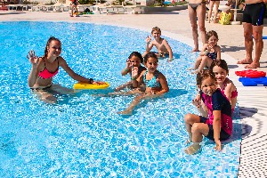 Hotel ZATON HOLIDAY RESORT - APARTMENTS wakacje