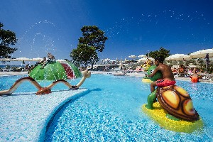 Hotel ZATON HOLIDAY RESORT wakacje