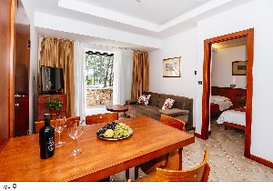 Hotel ZATON HOLIDAY RESORT wakacje