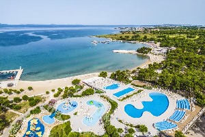 Zaton Holiday Resort, komplex bazénů u moře