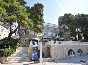 Chorvatsko, Dalmácie jižní, Baška Voda - GRAND HOTEL SLAVIJA