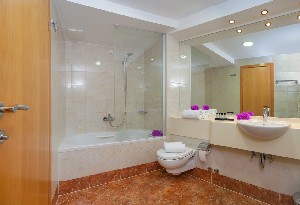 Hotel SAUDADE wakacje