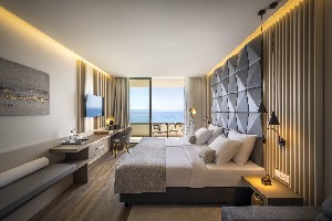 Luxury_Room_With_Sea_View_Balcony
