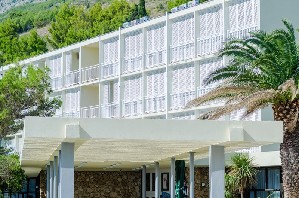 (Chorvatsko, Dalmácie střední, Omiš) - SAGITTA HOLIDAY VILLAGE BUNGALOVY