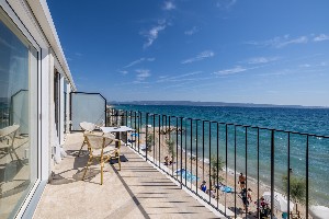 JuniorSuite (SeaView, Balcony)