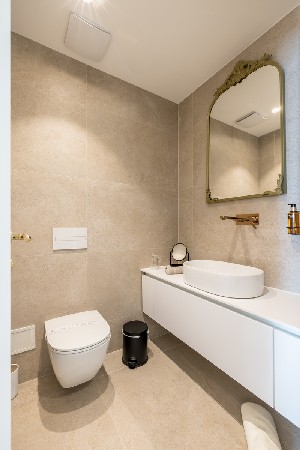 Single Room (Economy)