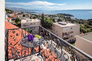 DELUXE ROOM WITH BALCONY