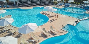 Hotel BLUESUN HOTEL NEPTUN & DEPANDANS MASLINIK wakacje