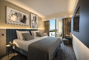 Superior Room (SeaSide, Balcony)