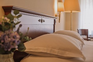 Large Standard Room (SeaView)