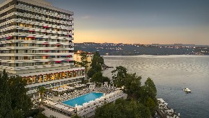 Hotel s bazénem 