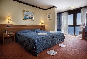 Hotel KRISTAL wakacje