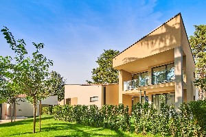 Suites Exterior
