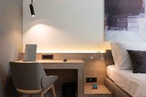GardenBuilding Suite (Park View, Terrace)