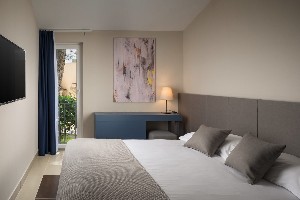 Suite (Balcony)