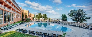 Hotel HOTEL & RESIDENCE UMAG PLAVA LAGUNA wakacje
