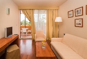 Suite balcony pak side