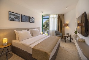 Superior Room (SeaSide, Balcony)