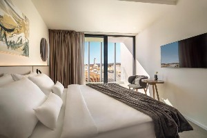 Premium Room (Balcony)