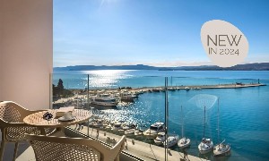 Luxury double room with sea view balcony