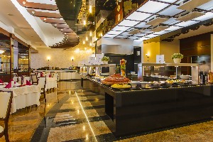 Main buffet restaurant