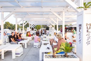 Beach bar