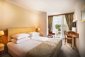 Superior Triple room,SeaSide