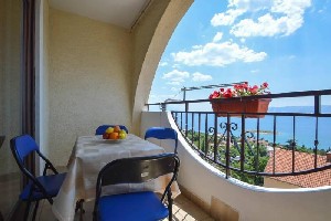 Vila s terasou
