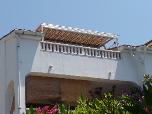 Pohled na terasu apartmánu