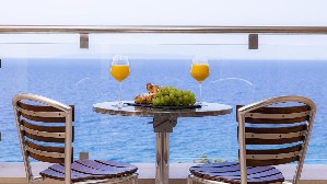 Hotel LA LUNA wakacje