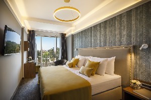 superior double room with balcony, seaside