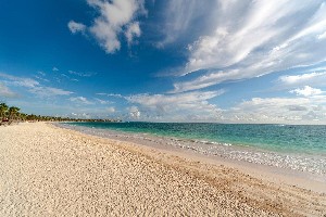 Hotel GRAND BAVARO PRINCESS ALL SUITES RESORT SPA & CASINO wakacje