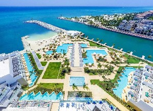 Hotel TRS CAP CANA WATERFRONT & MARINA wakacje