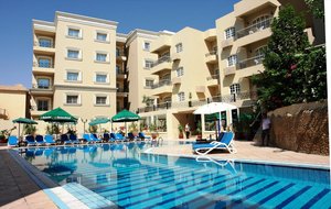 Hotel s bazénem