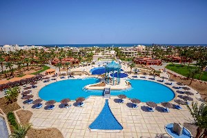 Piscină