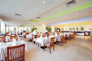 Hotel CONCORDE MOREEN BEACH & SPA wakacje