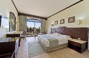 Amphoras Beach 5* (5*)