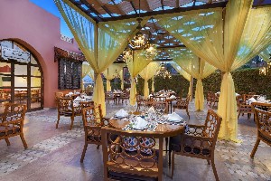 Hotel MAGIC LIFE RED SINA wakacje