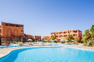 Hotel s bazénem
