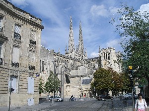 Francie, Akvitánie, Bordeaux, Francie, Normandie, Caen - Bordeaux a Akvitánie letecky