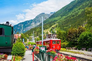 Gare du Montenvers Mer de Glace - zájezdy do Francie
