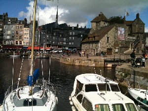 (Francie, Normandie, Caen) - Normandie a Paříž