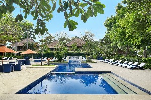 Hotel s bazénem