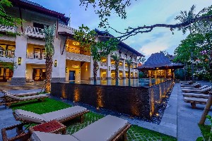 Hotel PURI SANTRIAN wakacje