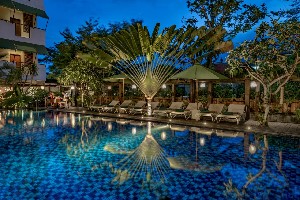 Hotel TAKSU SANUR wakacje