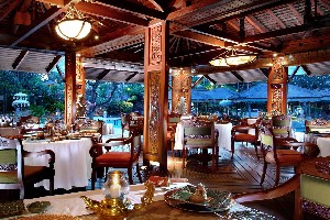 Hotel NUSA DUA BEACH HOTEL & SPA wakacje