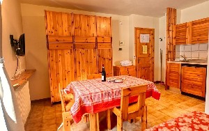 Hotel APARTMENTS CASA RAETHIA wakacje