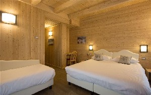 Hotel DERBY wakacje