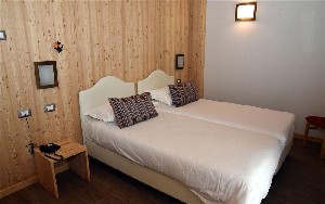 Hotel DERBY wakacje